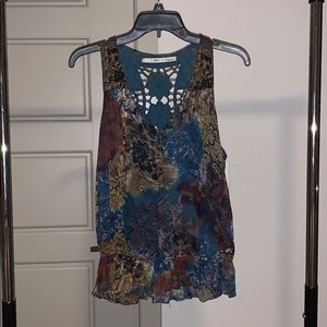 Dream on Short Sleeve Top - Blue/Red/Brown/Green